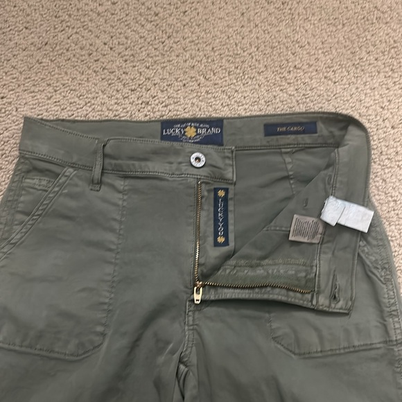 Lucky Brand Cargo Pants - Picture 5 of 15